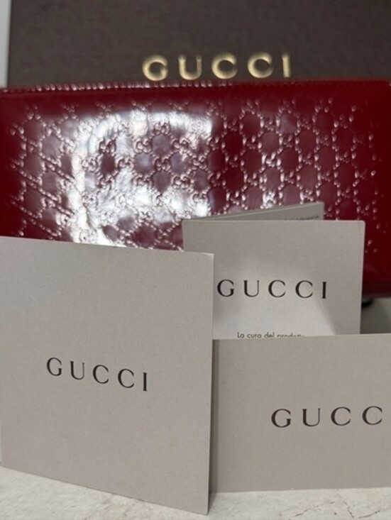 Gucci Handbags - Gucci Glossy Red Embossed GG Patent Wallet/Pristine/ Gorgeous/No Callouts